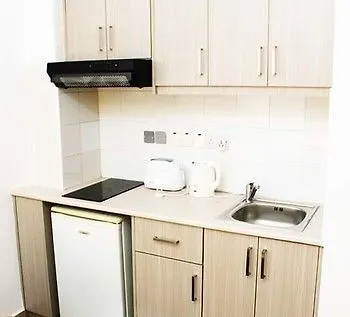 Hotel Tiffany City Apartments Larnaca